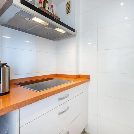 Lejlighed Cozy In With Kitchen