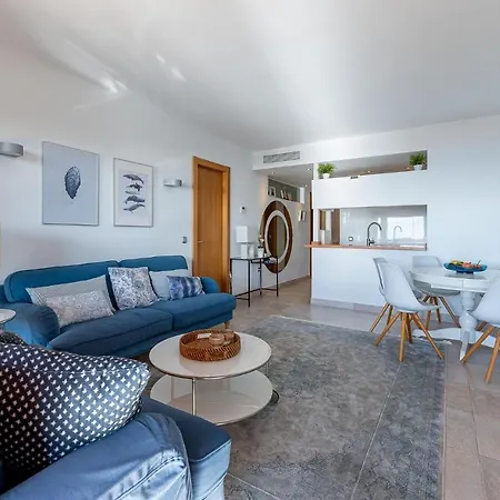Cozy In With Kitchen *