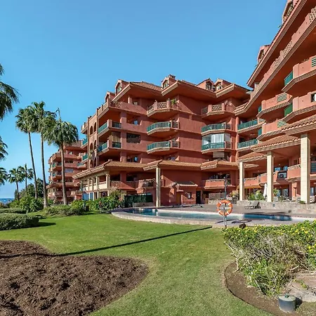 Cozy In With Kitchen Benalmadena